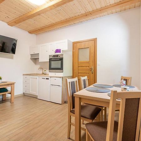 Apartamenty Stodola Jezierzany Екстериор снимка