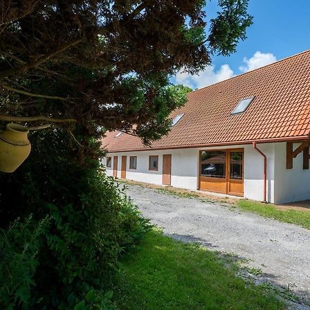 Apartamenty Stodola Jezierzany Екстериор снимка